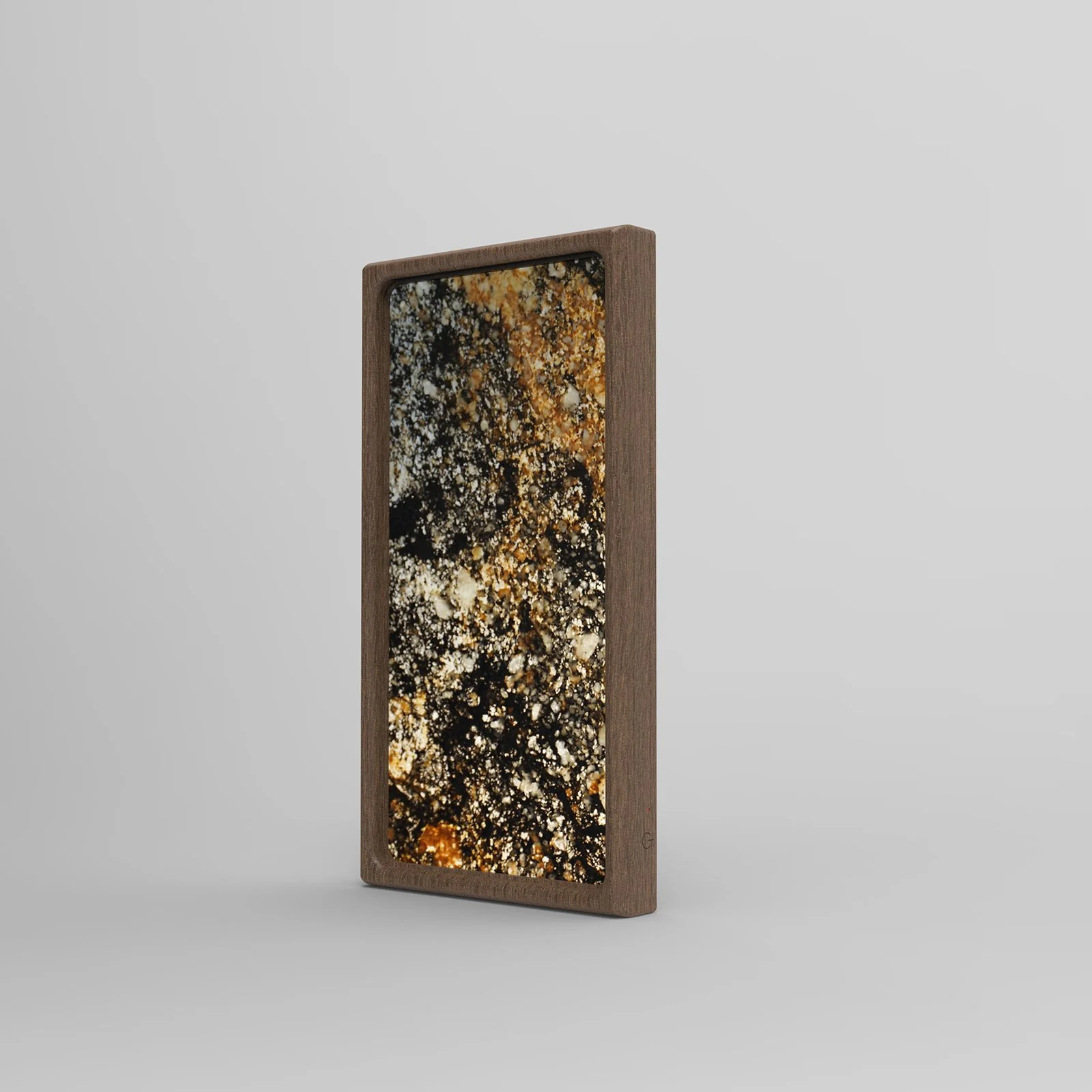 Galaxy Gold: Side view, solid wood frame
